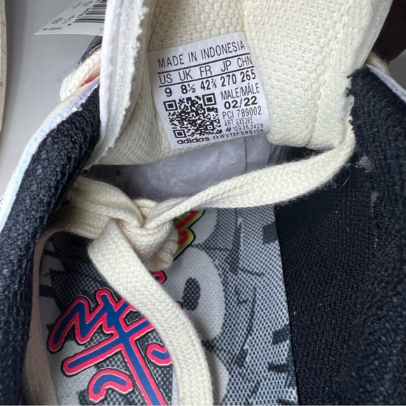 Adidas Superstar Pride Men’s 9 - Picture 9 of 9